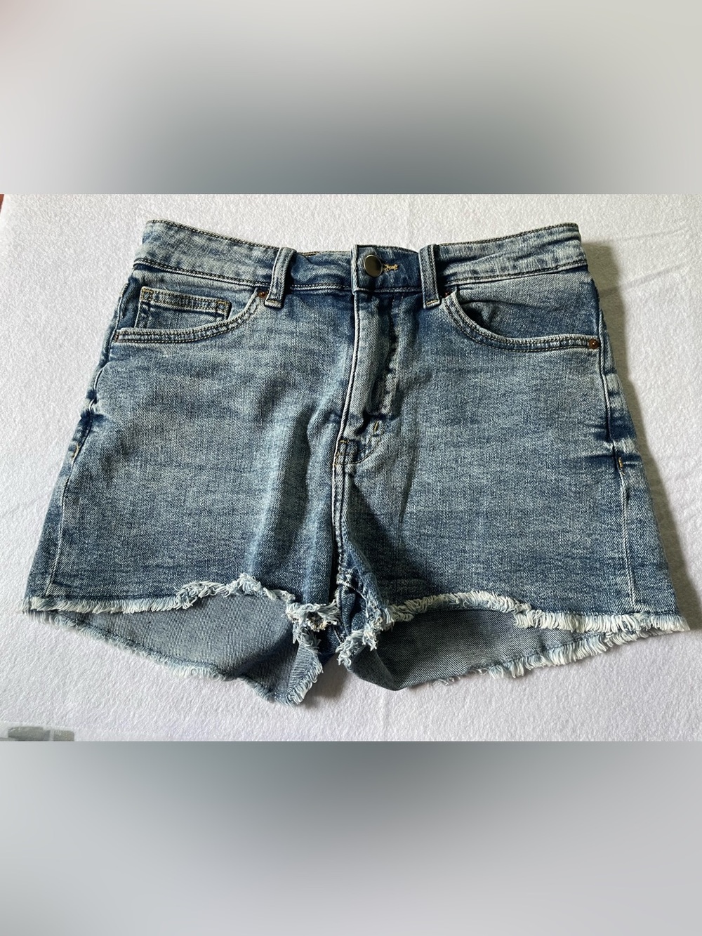 H&M Distressed Denim Shorts - Medium Blue